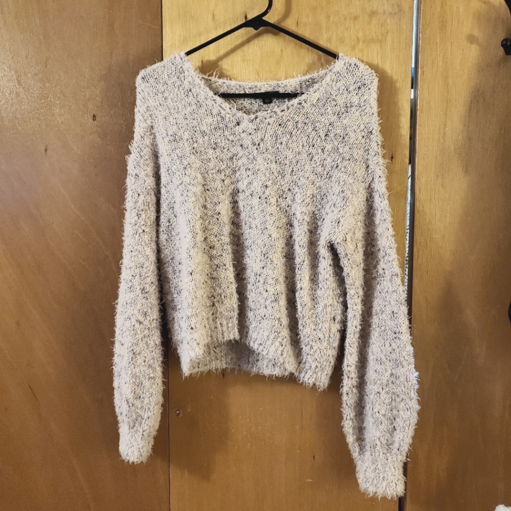 Wild Fable Confetti Pink Fuzzy V-Neck Pullover Sweater Women's size M (Junior's)